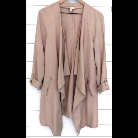 Elaine Rose jacket - Picture 1 of 10